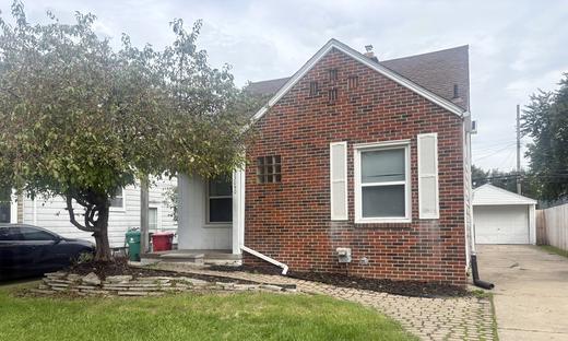 23090 Normandy, Eastpointe: 3 Bedroom Bungalow in the Heart of Eastpointe- FOR RENT