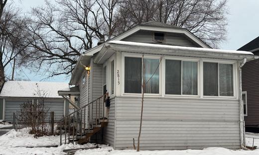 2815 Grayson St., Ferndale, MI  48220: Adorable Ferndale Home FOR LEASE