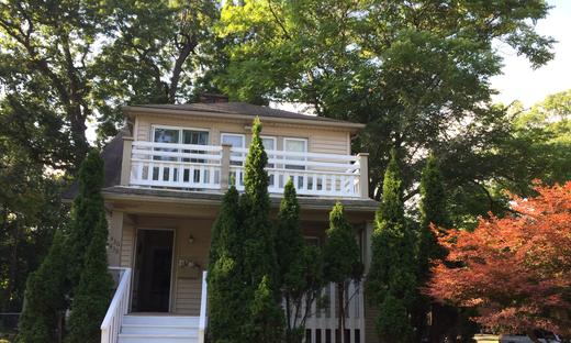 436 E Cambourne Street, Ferndale, MI  48220: Downtown Ferndale 2 BR Lower Unit