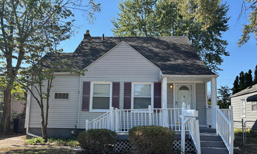 747 Gardendale Street, Ferndale, MI 48220: Updated 3 bedroom home in The Dales - FOR LEASE