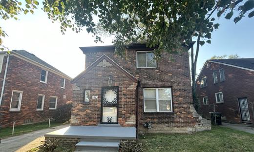 9585 Terry; Detroit, Michigan, 48227: Colonial For Rent - Detroit's West side